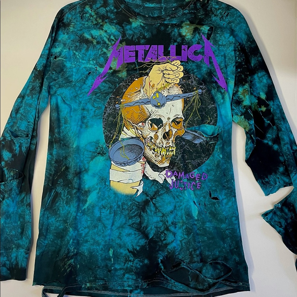 Metallica Tee